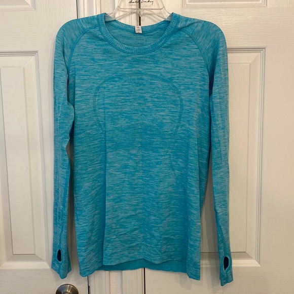 LULULEMON Run Swiftly Tech Long Sleeve in Surge Sz 10 - Picture 5 of 12